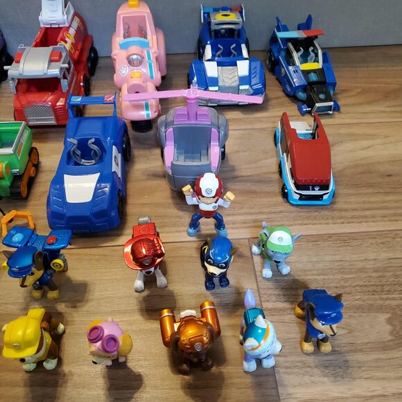 Paw Patrol Vehicle and Character Lot Bundle - Picture 4 of 7